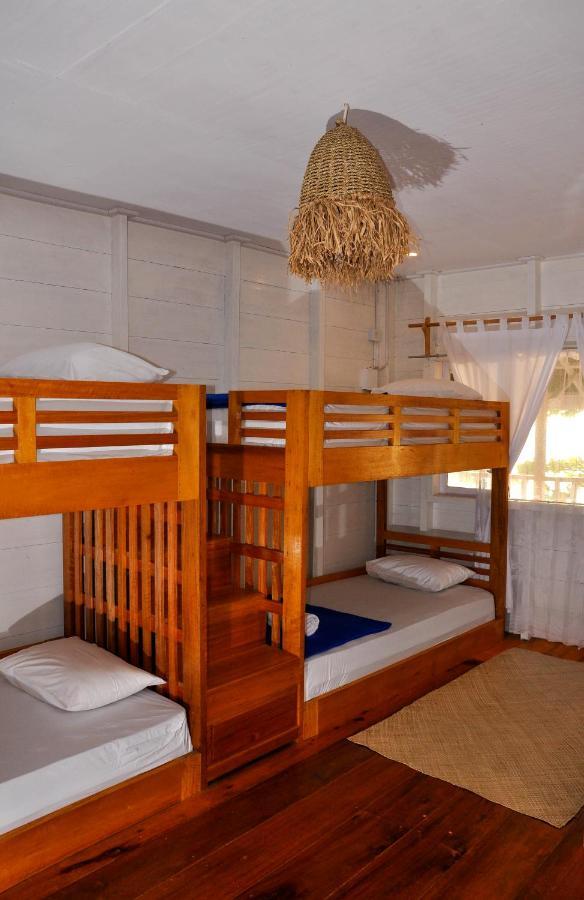 Hotel Crow'S Nest Tua Pejat Exterior foto